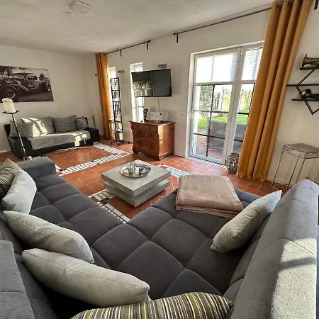 Apartment Huus An't Koornfeld, Urlaub An Der Nordsee Im Herzen Von Ostfriesland, Nahe Norden-norddeich *