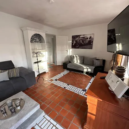 Apartment Huus An't Koornfeld, Urlaub An Der Nordsee Im Herzen Von Ostfriesland, Nahe Norden-norddeich