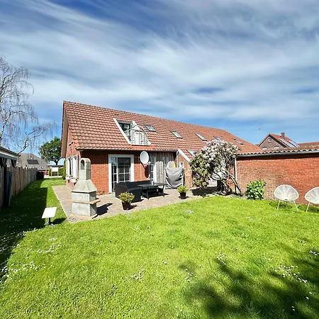 Huus An't Koornfeld, Urlaub An Der Nordsee Im Herzen Von Ostfriesland, Nahe Norden-norddeich Apartment *
