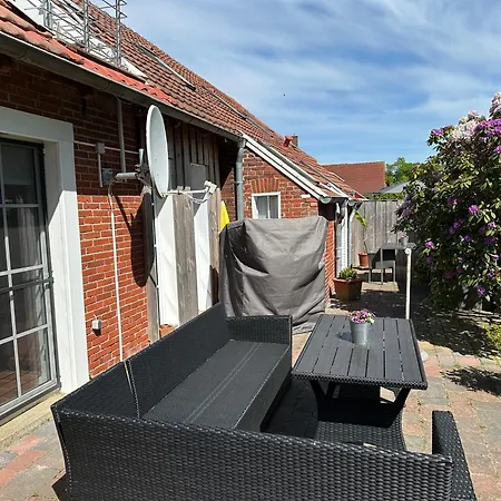 Huus An't Koornfeld, Urlaub An Der Nordsee Im Herzen Von Ostfriesland, Nahe Norden-norddeich *