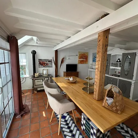 Huus An`t Koornfeld, Urlaub An Der Nordsee Im Herzen Von Ostfriesland, Nahe Norden-norddeich *